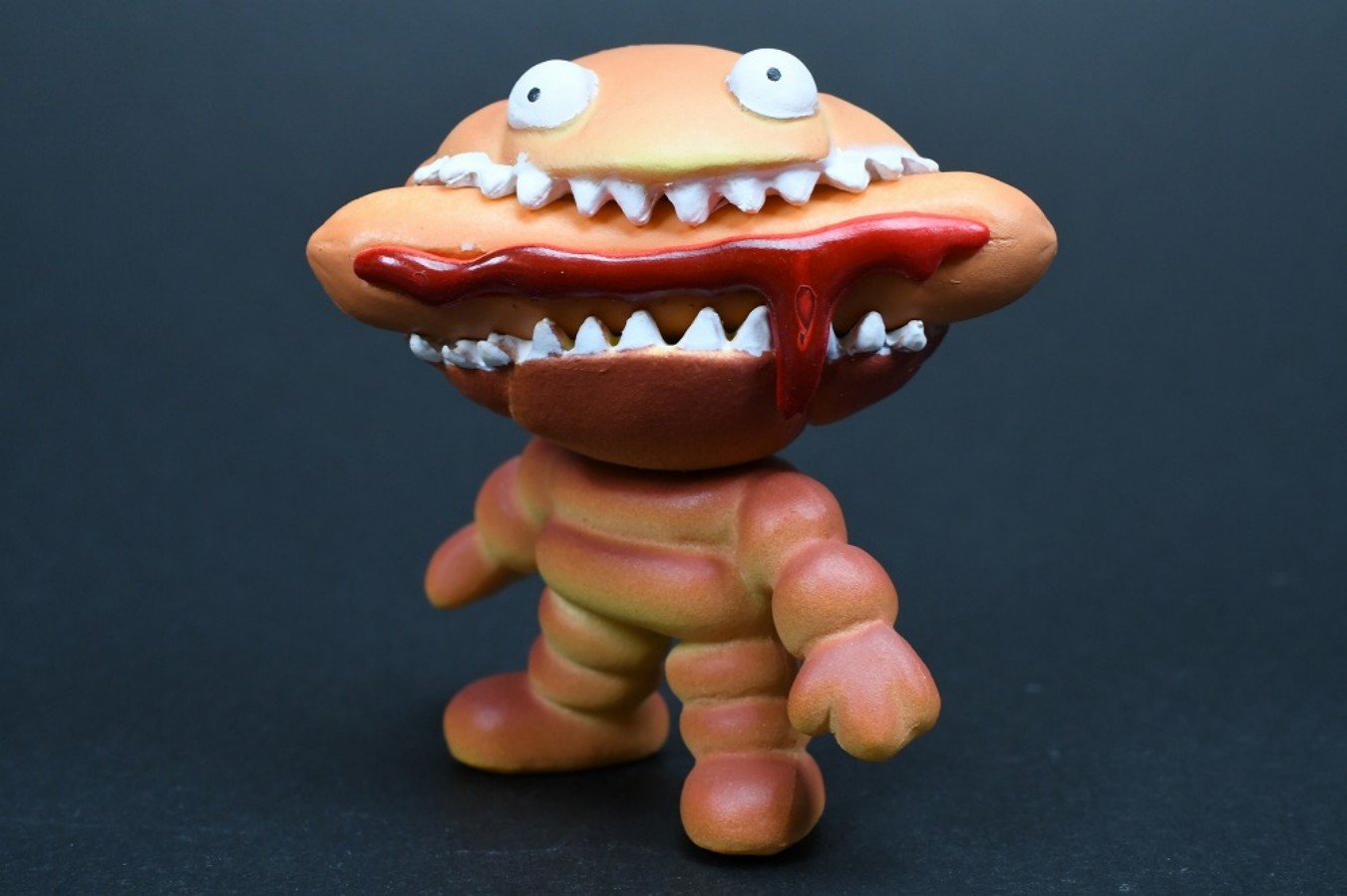 Stasto cápsula juguetes lindo  - Zombie Snacks reseña y precio